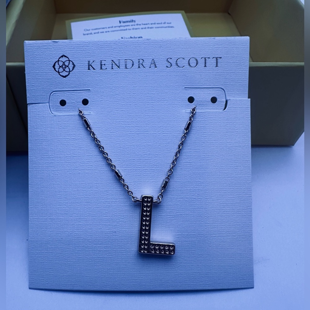 Kendra Scott Gold 'L' Pendant Necklace New In Box with Tags